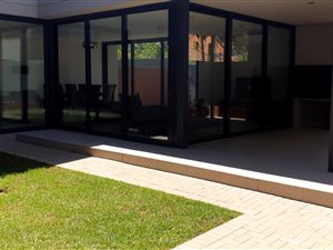 4 Bed Cluster in Waterkloof Ridge