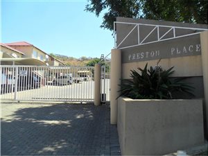 2 Bed Apartment in Meyersdal