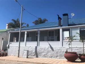 3 Bed House in Mossel Bay Central