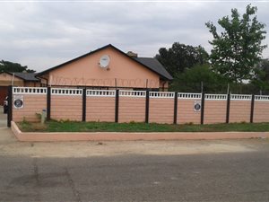 4 Bed House in Crosby