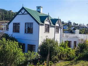 6 Bed House in Welbedacht