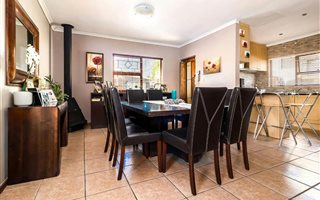 3 Bedroom House in De La Haye