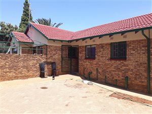 3 Bed House in Randpoort