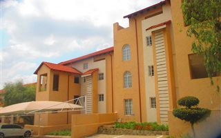 2 Bedroom Apartment in Erand Gardens