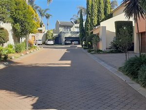 3 Bed Cluster in Oriel