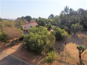 1 ha Farm in Die Hoewes