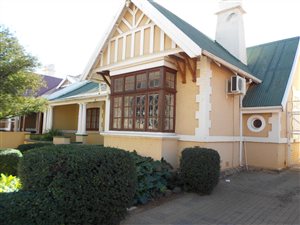180 m² Commercial space in Westdene