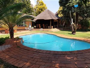 2.9 ha Farm in Strydfontein and surrounds