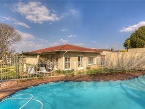 4 Bed House in Sandringham