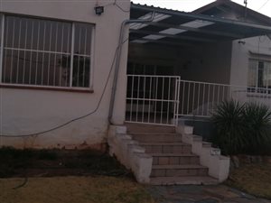 5 Bed House in Illiondale