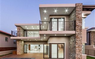 4 Bedroom House in Izinga Ridge