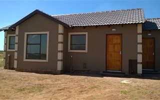 2 Bedroom House in Springs Central