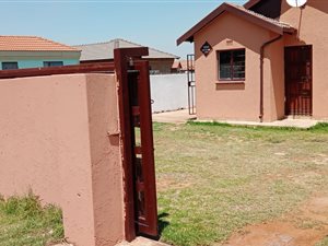 2 Bed House in Dawnpark