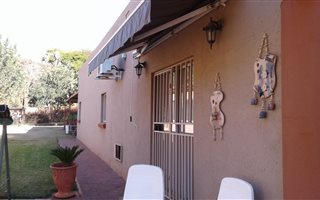 1 Bedroom House in Derdepoort Park
