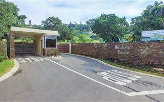 942 m² Land available in Sheffield Beach