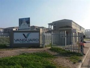 2 Bed Apartment in Eersterivier