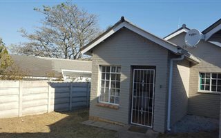 1 Bedroom Apartment in West Hill