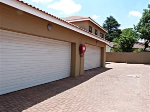 3 Bed Townhouse in Edenvale