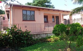 3 Bedroom House in Woodlands