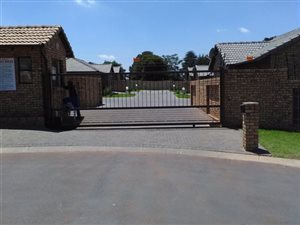 2 Bed Simplex in Witpoortjie