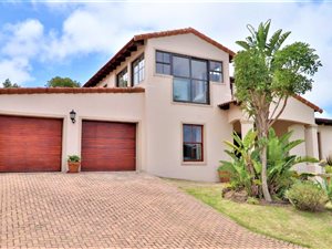 4 Bed House in Schoongezicht
