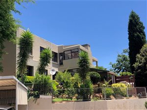 3 Bed Townhouse in Helderkruin