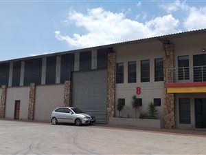650 m² Industrial space in Cleveland