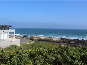 537 m² Land available in Seaview