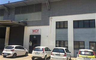 585 m² Industrial space in Briardene