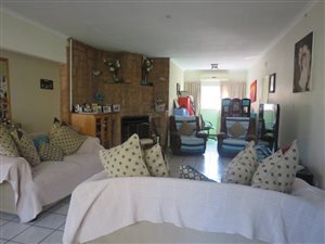3 Bed House in Brackendowns