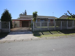 3 Bedroom House in Sunny Ridge