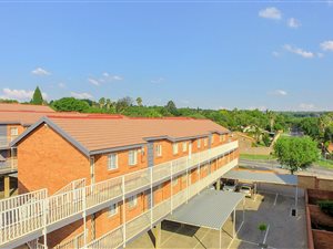 1 Bedroom Flat in The Reeds