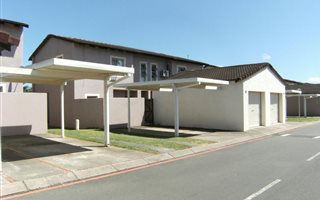 3 Bedroom Townhouse in Meerensee