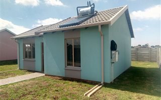 2 Bedroom House in Eden Park