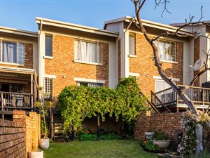 2 Bed Townhouse in La Montagne