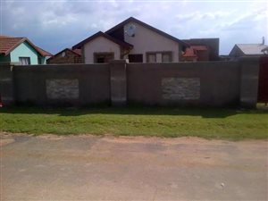 2 Bed House in Benoni CBD