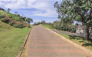 1167 m² Land available in Salt Rock