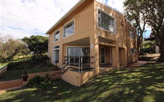 4 Bedroom House in Cintsa