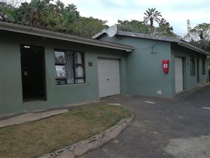 3 Bed Simplex in Port Edward