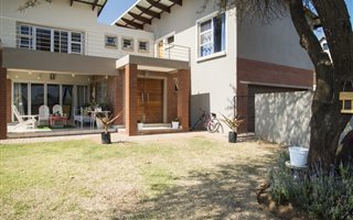 4 Bedroom House in Olympus Country Estate