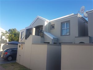 3 Bed Duplex in Durbanville Central