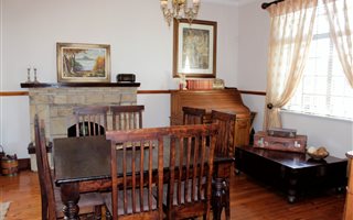 4 Bedroom House in Waverley