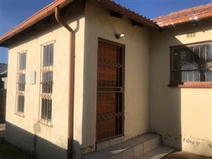 3 Bedroom House in Cosmo City