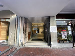 52 m² Commercial space in Cape Town City Centre