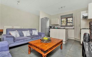 3 Bedroom Apartment in Honeydew