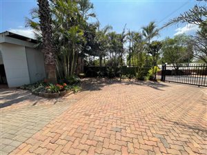 6 Bed House in Pretoria North