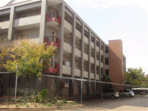2 Bed Apartment in Menlyn