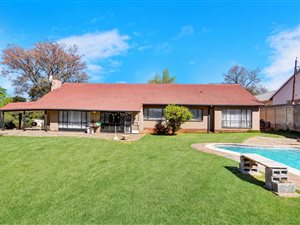 3 Bedroom House in Bramley