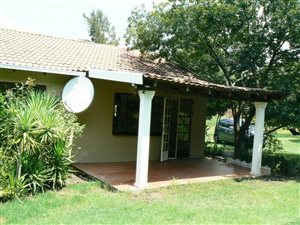 2 Bed Garden Cottage in President Park