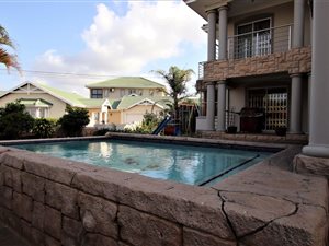 4 Bed House in Somerset Park